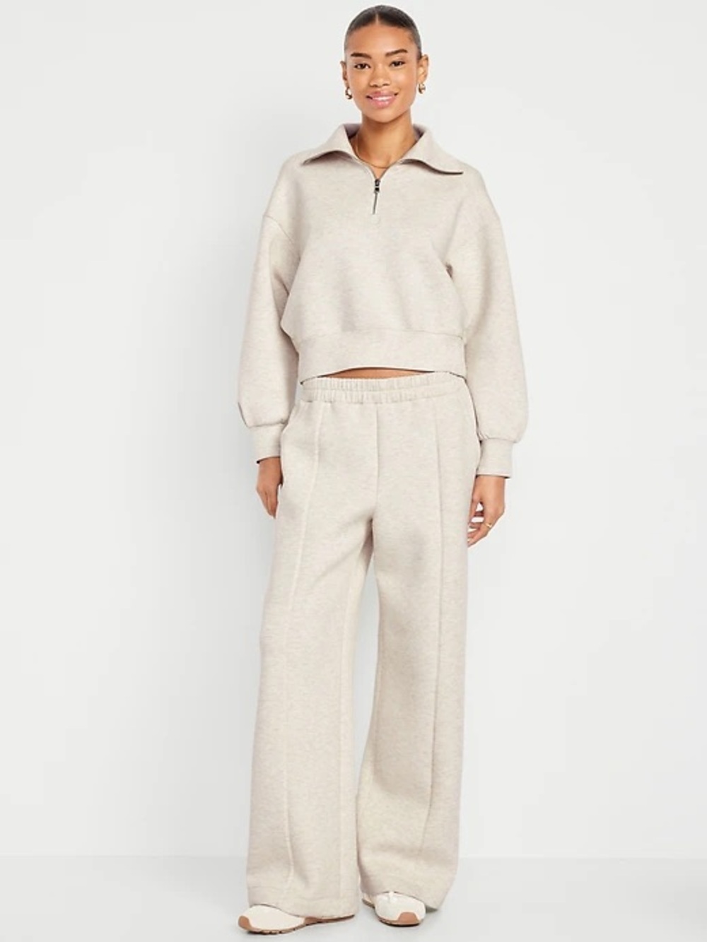 Old Navy Bounce Fleece off white Wide-Leg Lounge Pants - Picture 2 of 6